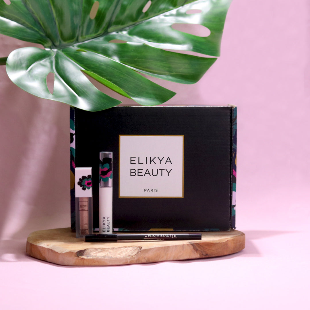 The Essential Makeup Box 5 products + 1 free product