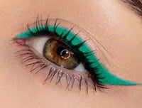 Eye-Liner coloré enrichi à l'HUILE DE RICIN