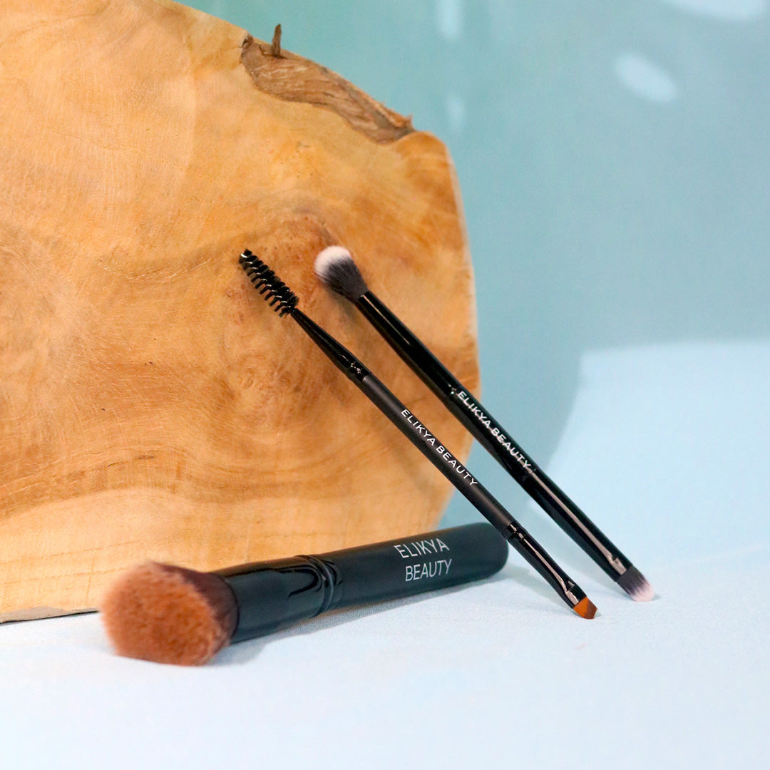 Set of makeup brushes