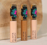 Treating concealer enriched with TEA TREE HYDROLATE