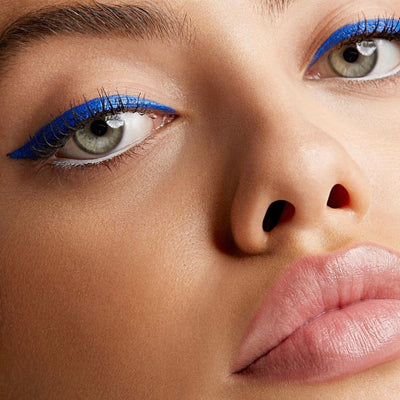 Eyeliner naturel : Comment sublimer son regard sans abîmer ses yeux ?