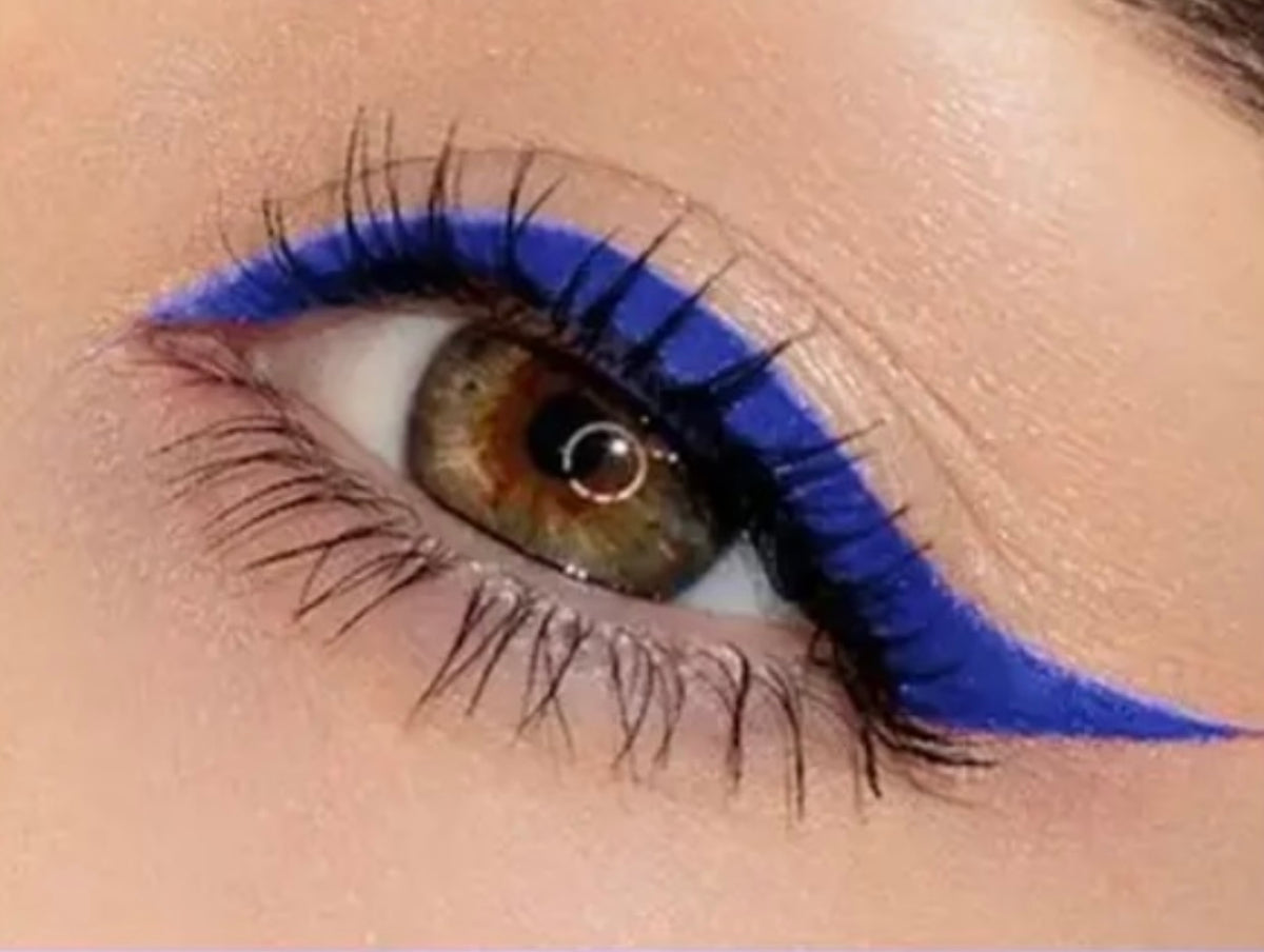 Eye-Liner coloré enrichi à l'HUILE DE RICIN