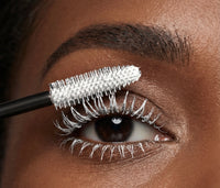 Mascara intensément coloré enrichi à L'HUILE DE RICIN