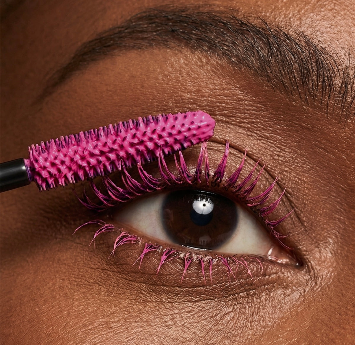 Mascara intensément coloré enrichi à L'HUILE DE RICIN