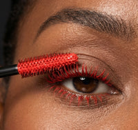 Mascara intensément coloré enrichi à L'HUILE DE RICIN