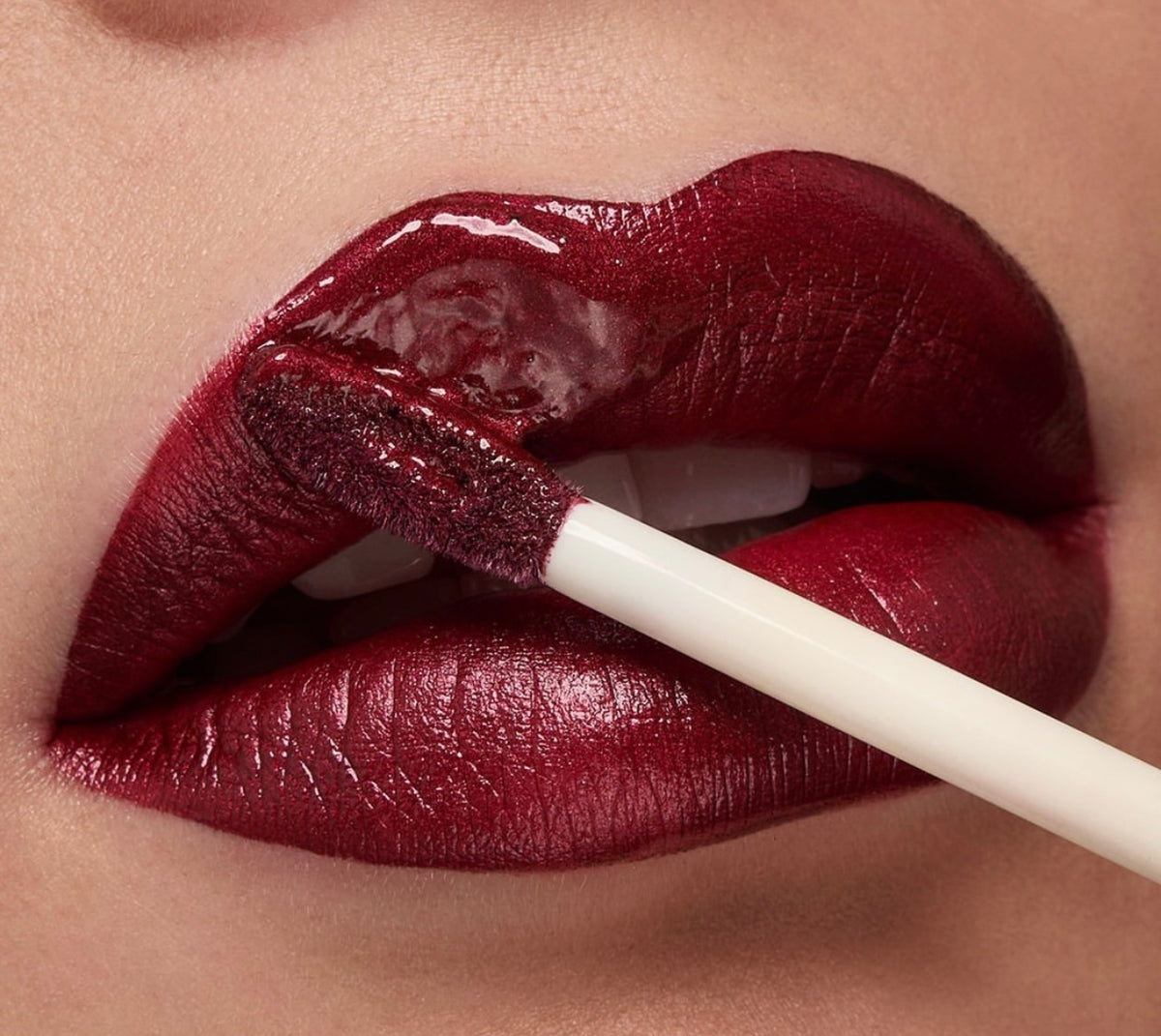 Gloss Brillant enrichi à l'HUILE DE BAOBAB